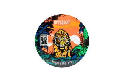 Матираща помада Uppercut Deluxe Black Light Matte Pomade LIMITED 100g - Image 4
